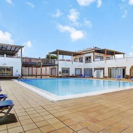 Abanicos Vilis Apartman Corralejo